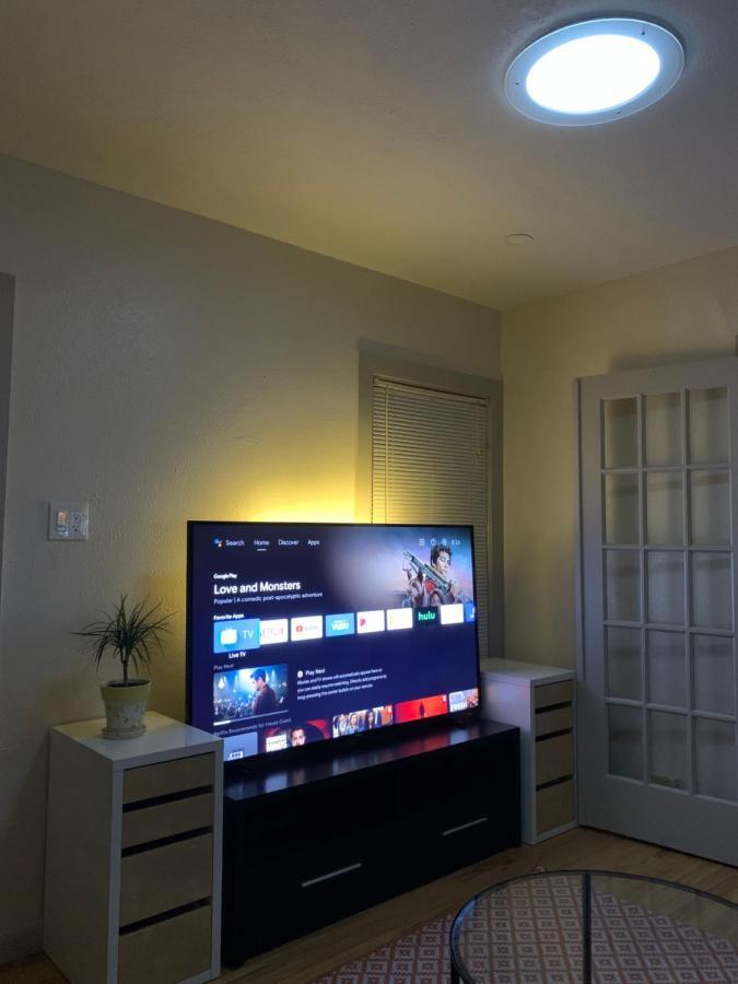 125-#4 Downtown Cozy Upstairs One Bedroom Apt San Antonio Eksteriør billede