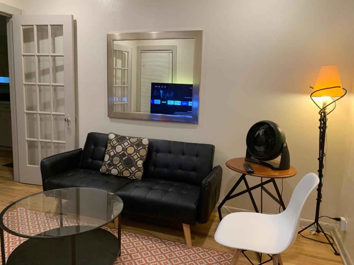125-#4 Downtown Cozy Upstairs One Bedroom Apt San Antonio Eksteriør billede